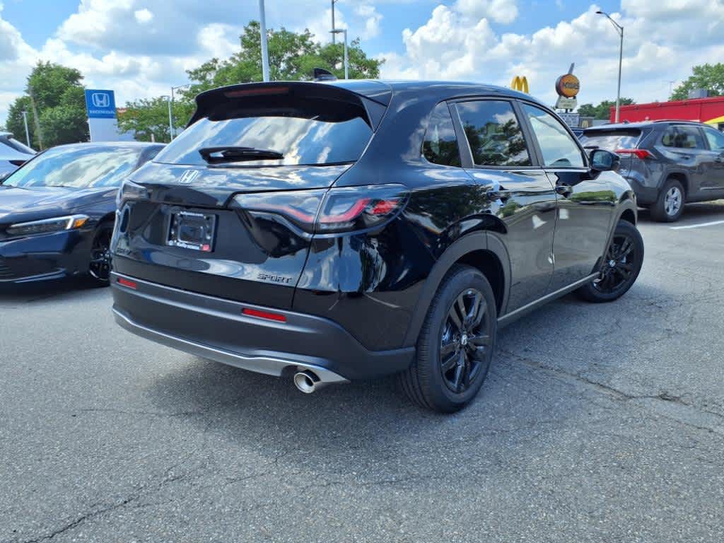 2026 Honda HR-V Sport photo 3