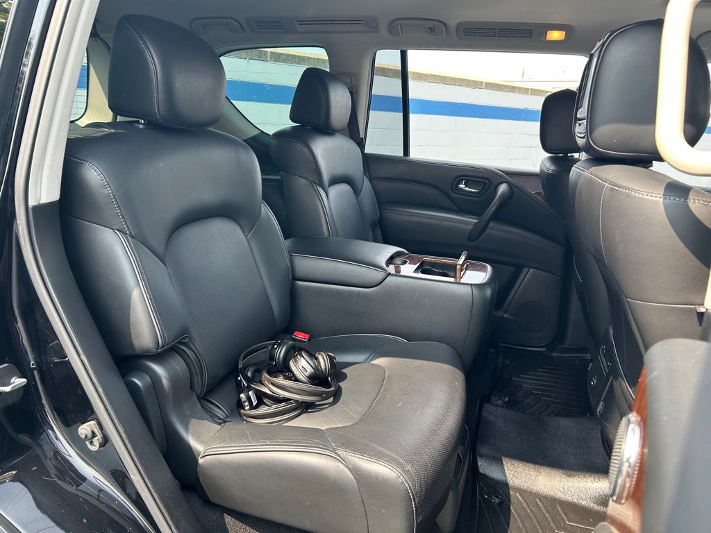 2018 Infiniti QX80 Base photo 21