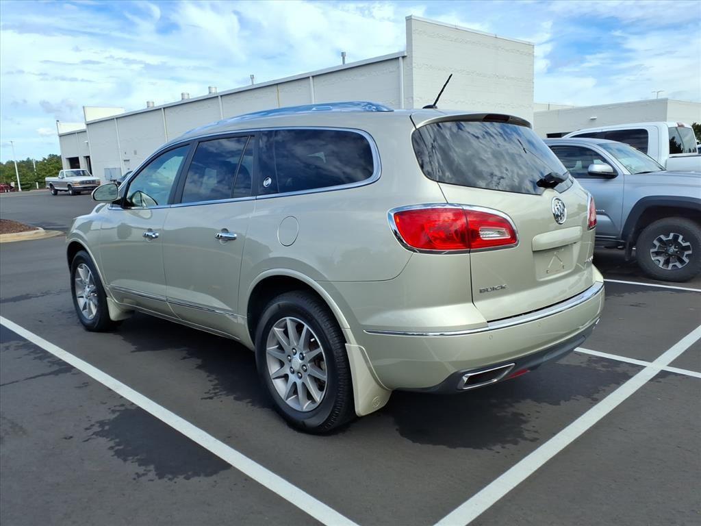 2014 Buick Enclave Leather photo 3