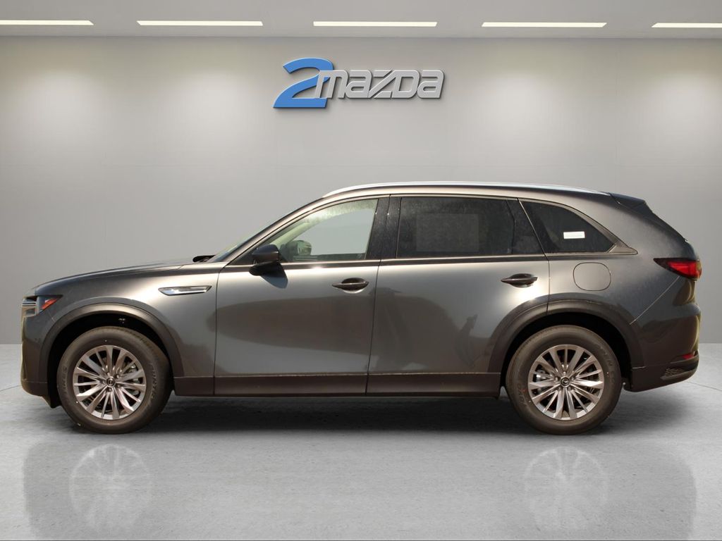 2025 Mazda CX-90 Preferred photo 2