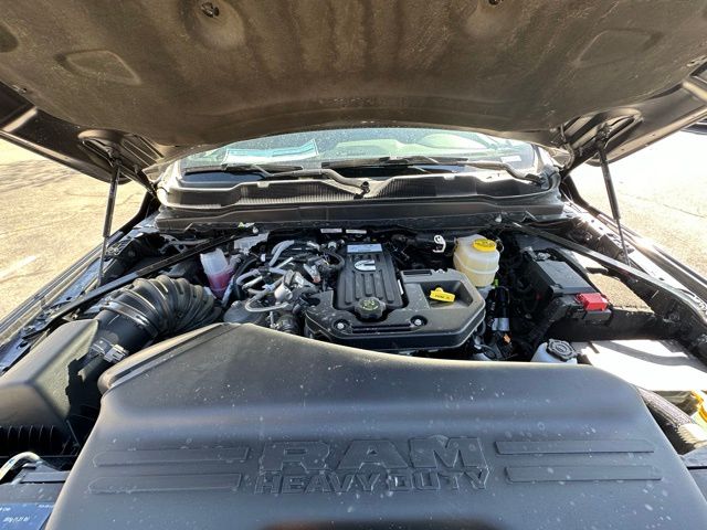 2025 Ram 2500 Laramie photo 14