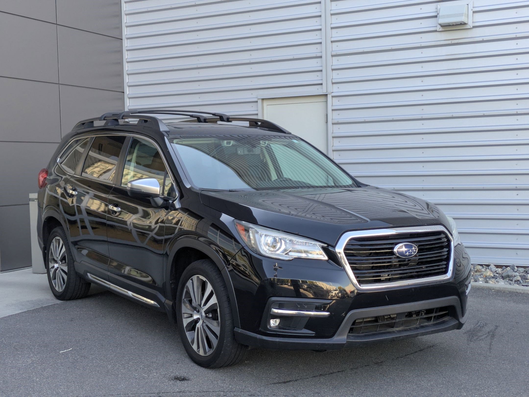 2019 Subaru Ascent Touring photo 4
