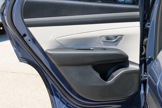New 2025 Blue Hyundai SEL FWD image 10