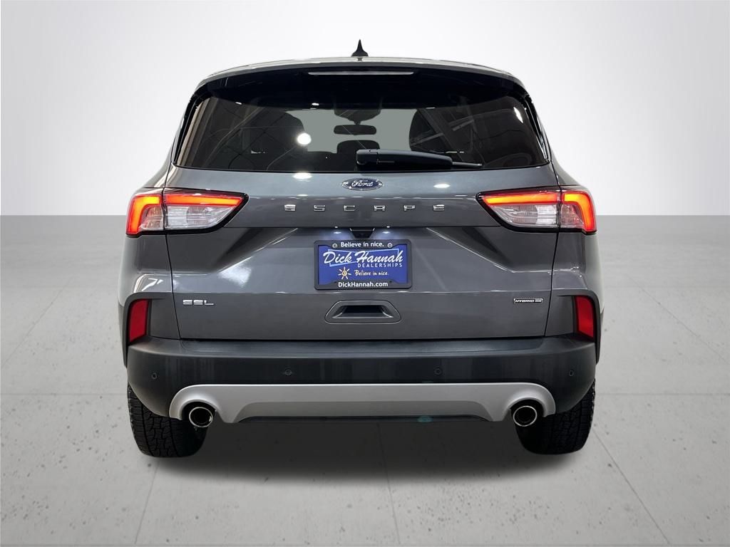 2022 Ford Escape Hybrid SEL photo 10