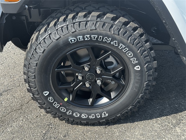 2025 Jeep Gladiator Sport photo 9