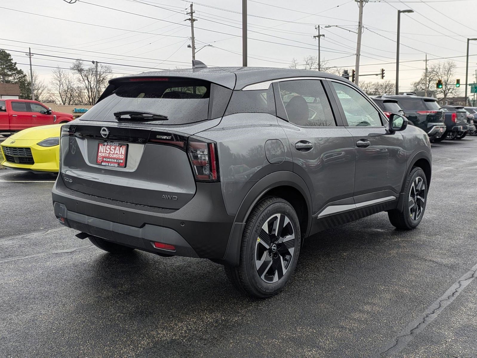 2025 Nissan Kicks SV photo 2