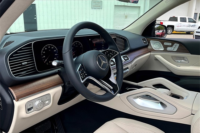 2026 Mercedes Benz GLE 350 4MATIC photo 4