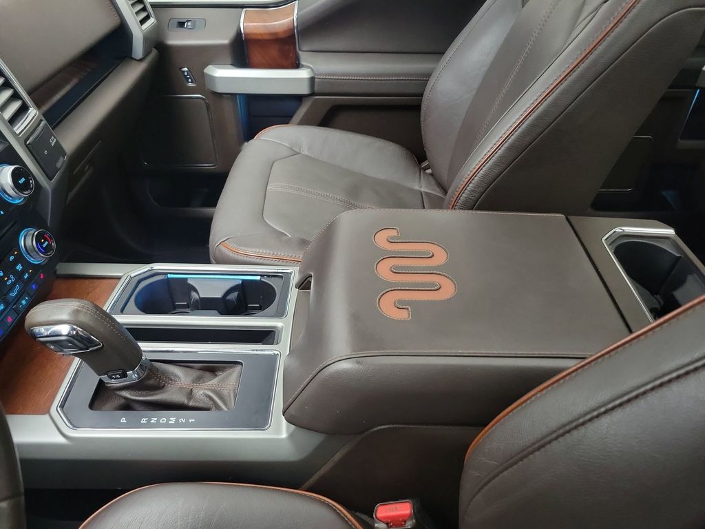 2016 Ford F-150 King Ranch photo 26
