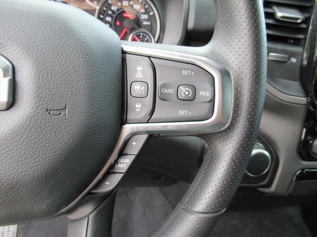 2025 Ram 1500 Tradesman photo 19