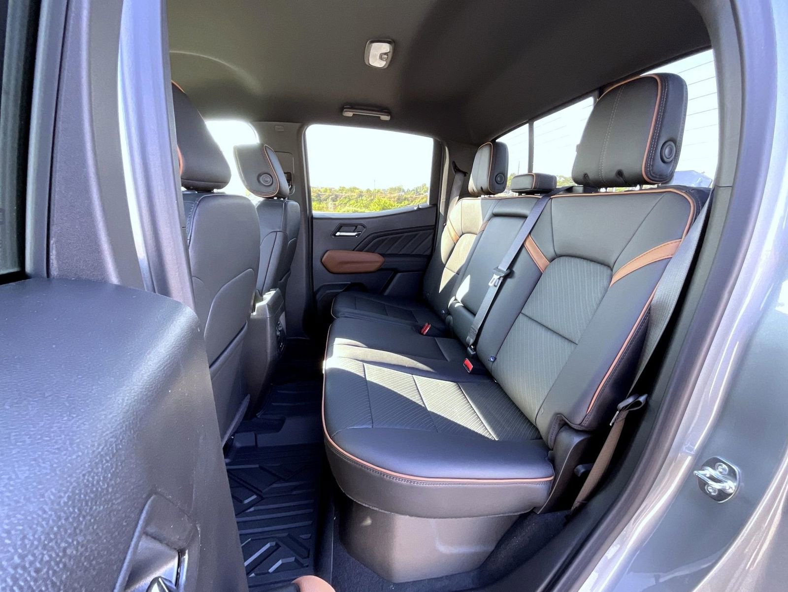 2026 Gmc Canyon AT4 photo 17