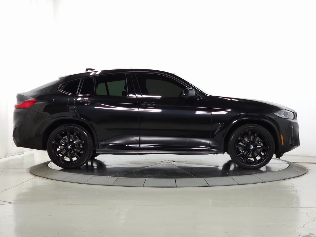 2023 BMW X4 - Image 9