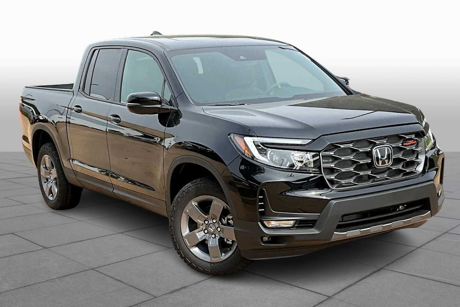 2025 Honda Ridgeline TrailSport photo 2