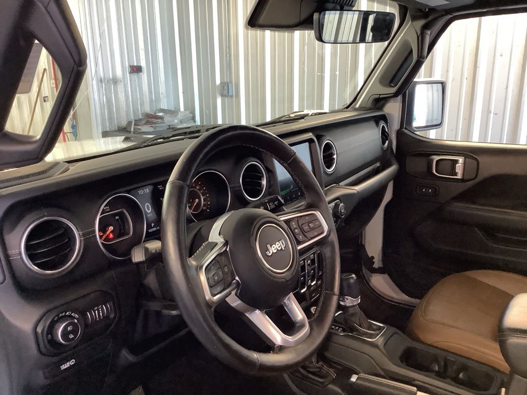 2020 Jeep Gladiator Overland photo 25