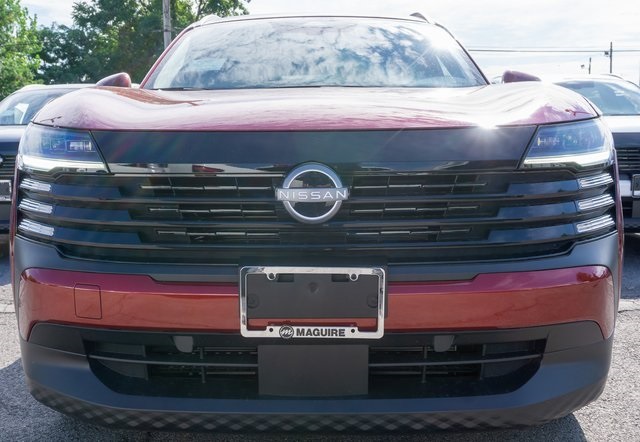 2025 Nissan Kicks SV photo 3