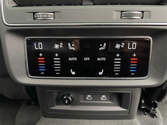 2025 Audi Q7 55 Premium Plus photo 15