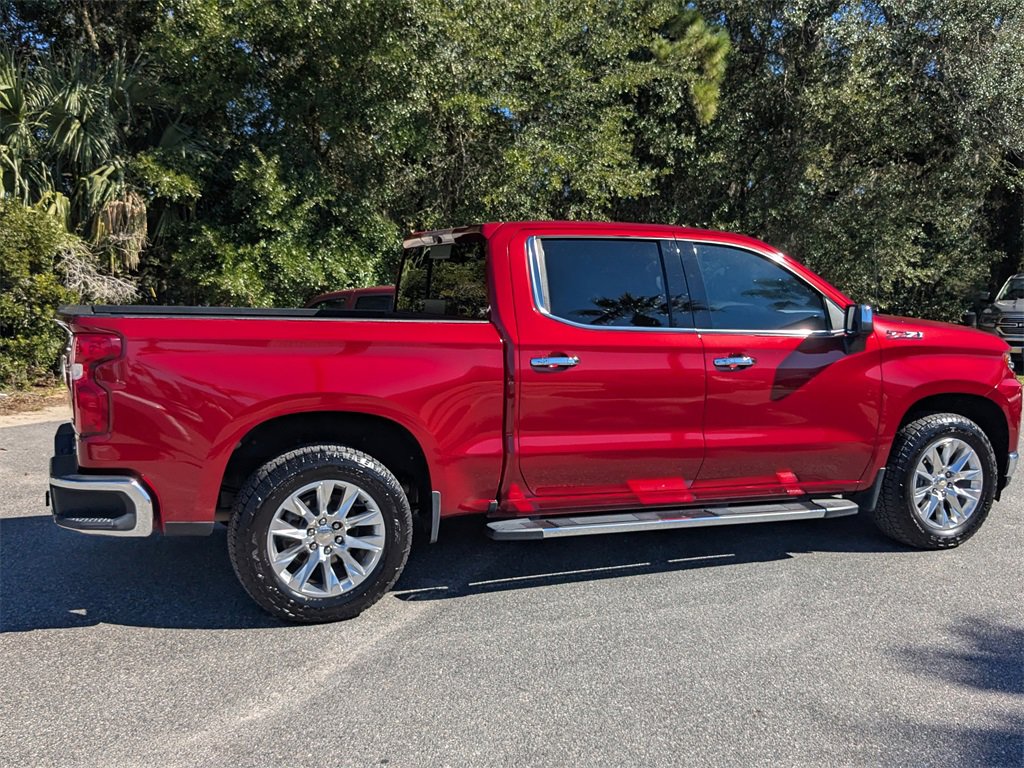 2021 Chevrolet Silverado 1500 LTZ photo 3
