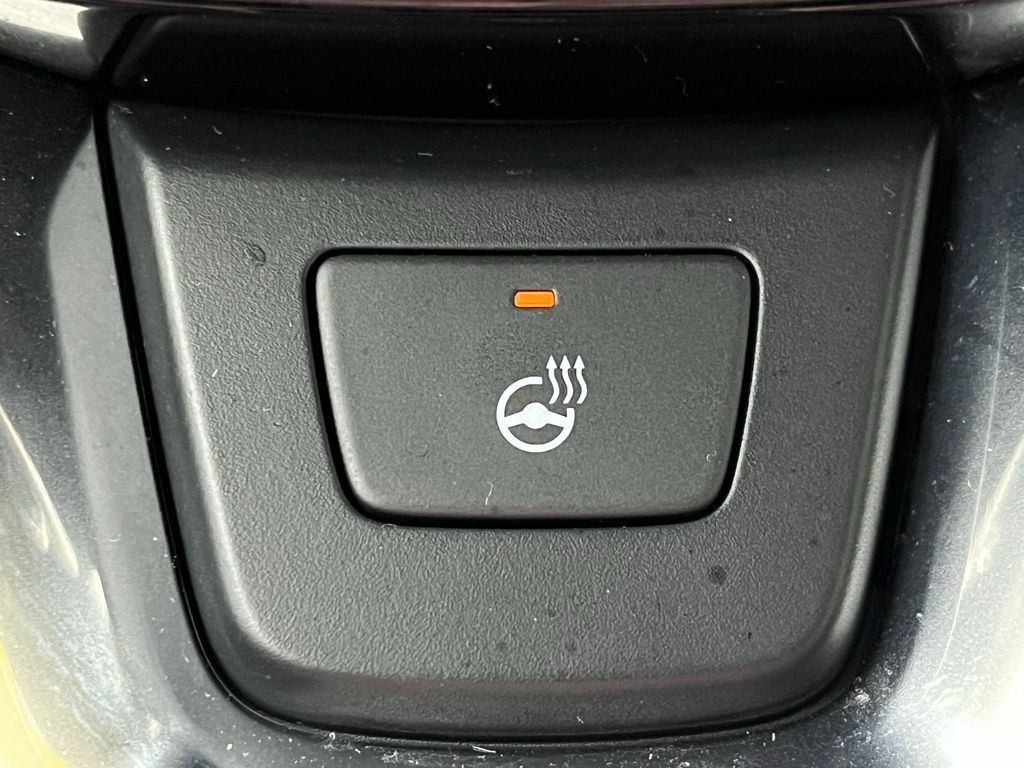 2023 Honda CR-V Hybrid Sport Touring photo 4