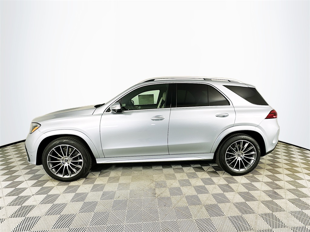 2026 Mercedes Benz GLE 350 photo 4