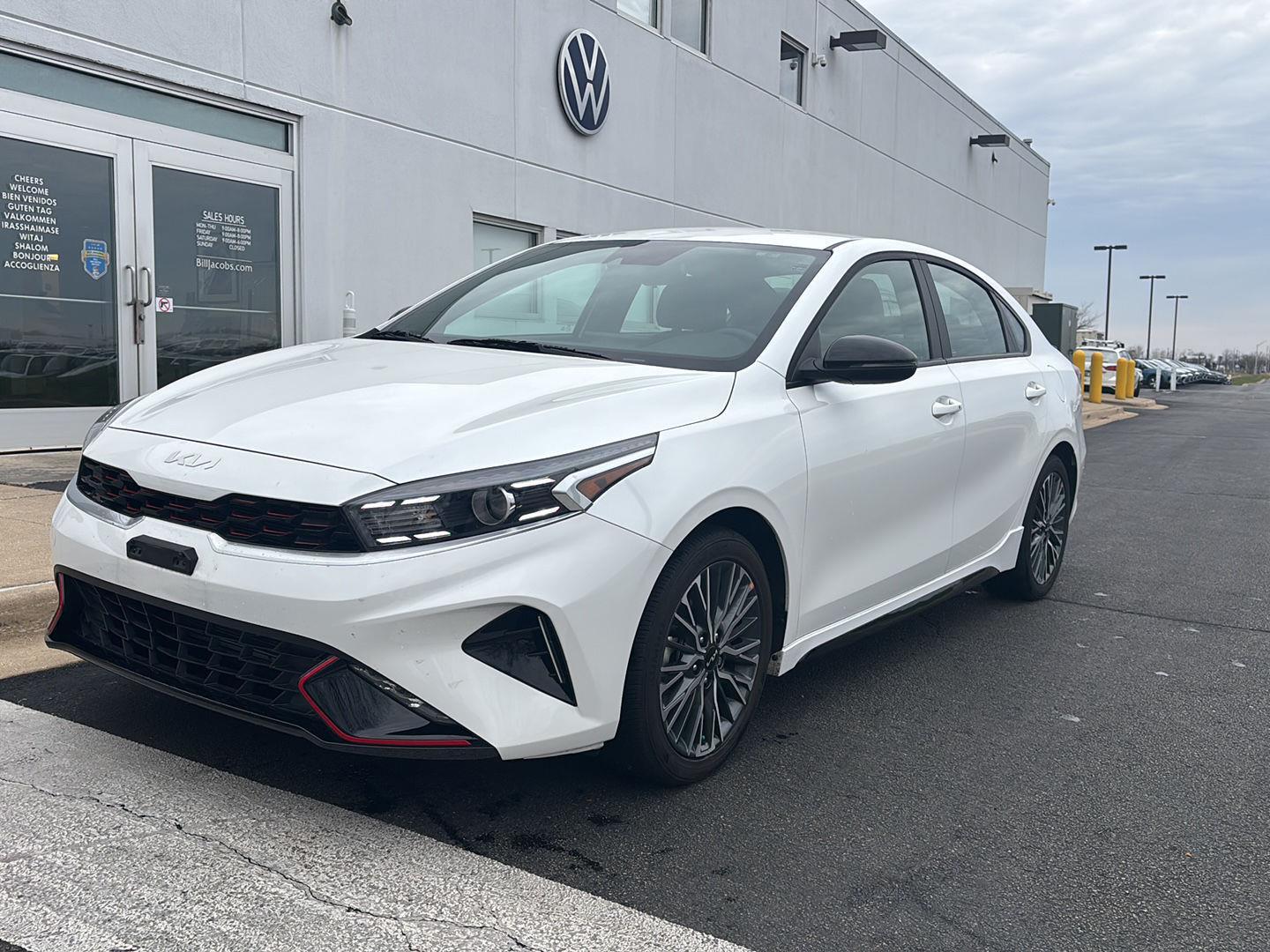 2023 Kia Forte GT-Line's photo