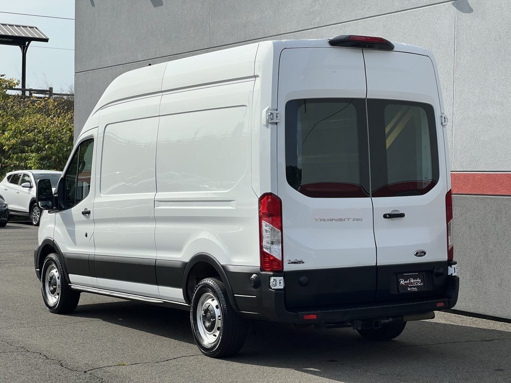2020 Ford Transit photo 5