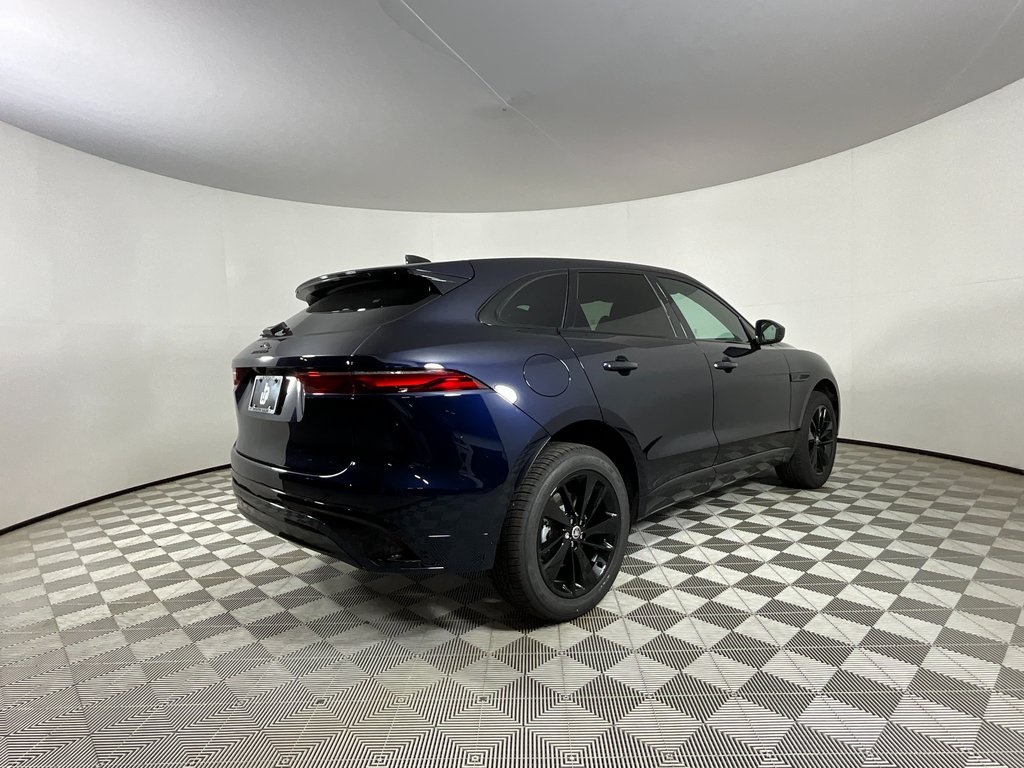2025 Jaguar F-PACE P250 R-Dynamic S photo 2