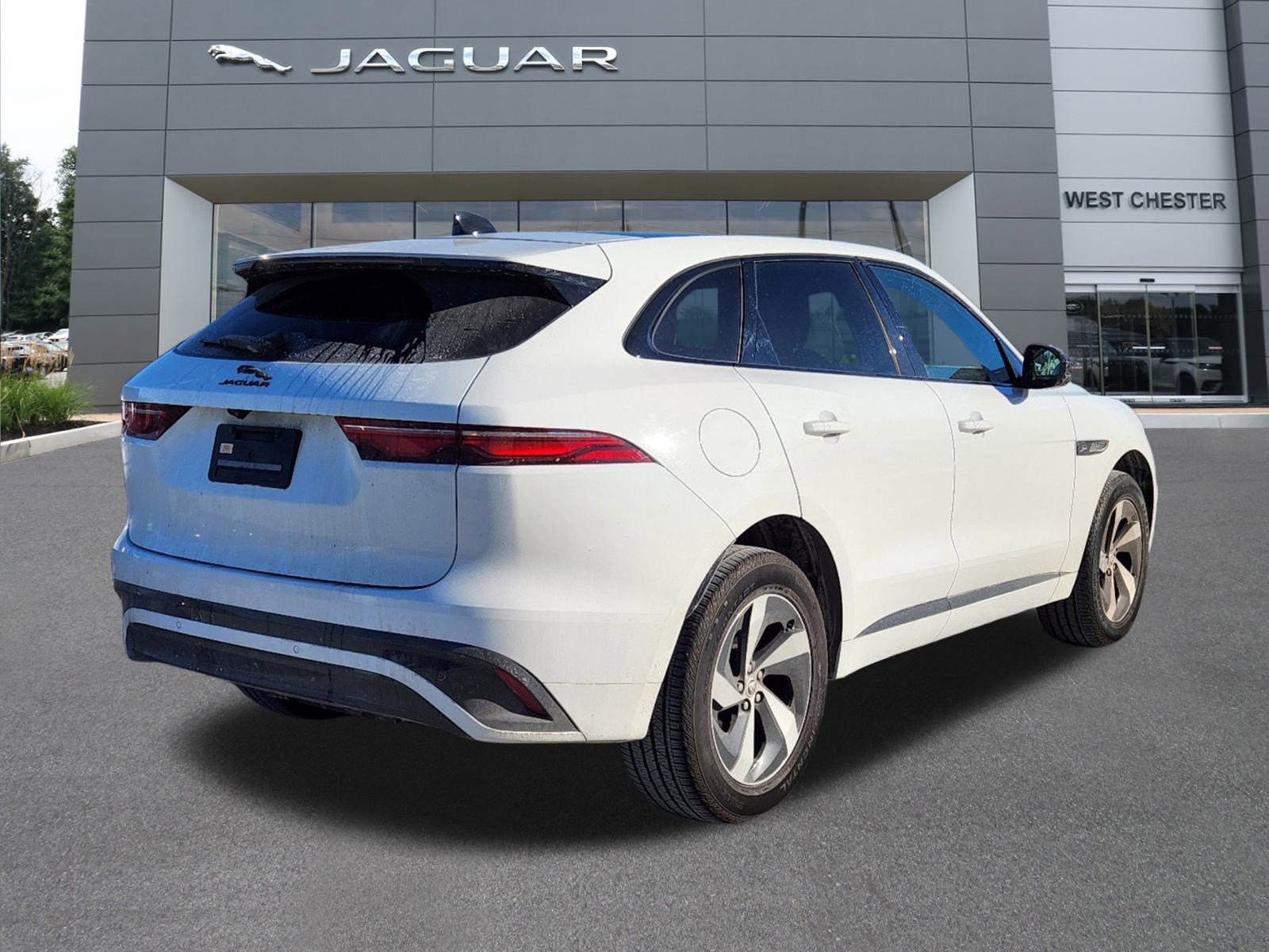 2024 Jaguar F-PACE P250 R-Dynamic S photo 4