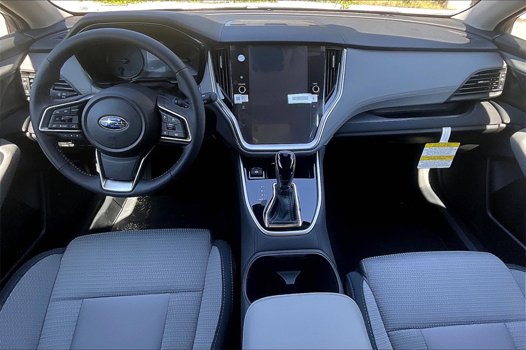 2025 Subaru Outback Premium photo 4