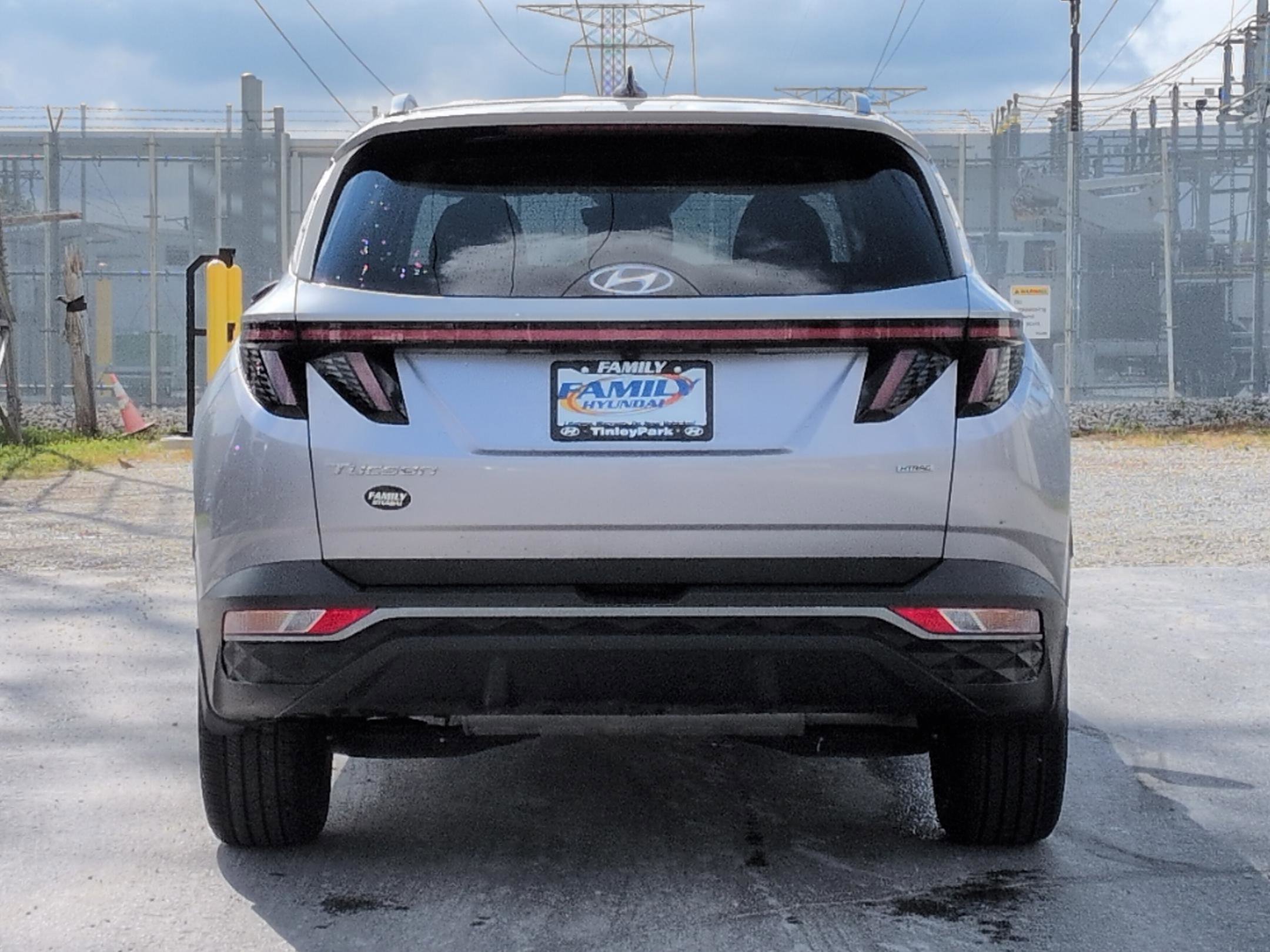 2022 Hyundai Tucson SEL Convenience photo 2