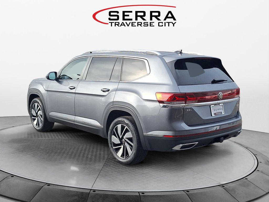 2025 Volkswagen Atlas SEL photo 3