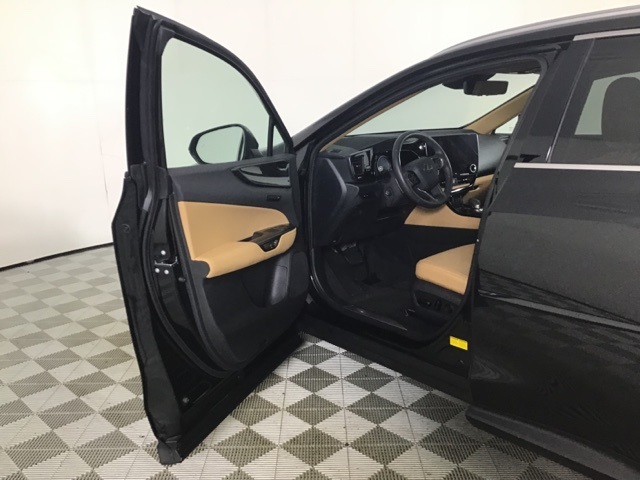 2025 Lexus NX 350h Premium photo 8