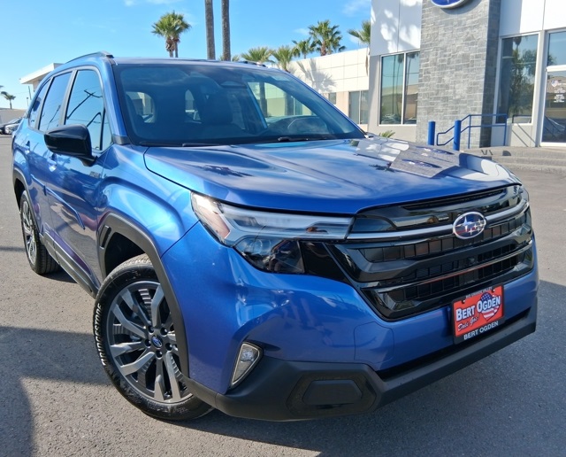 2025 Subaru Forester Touring's photo