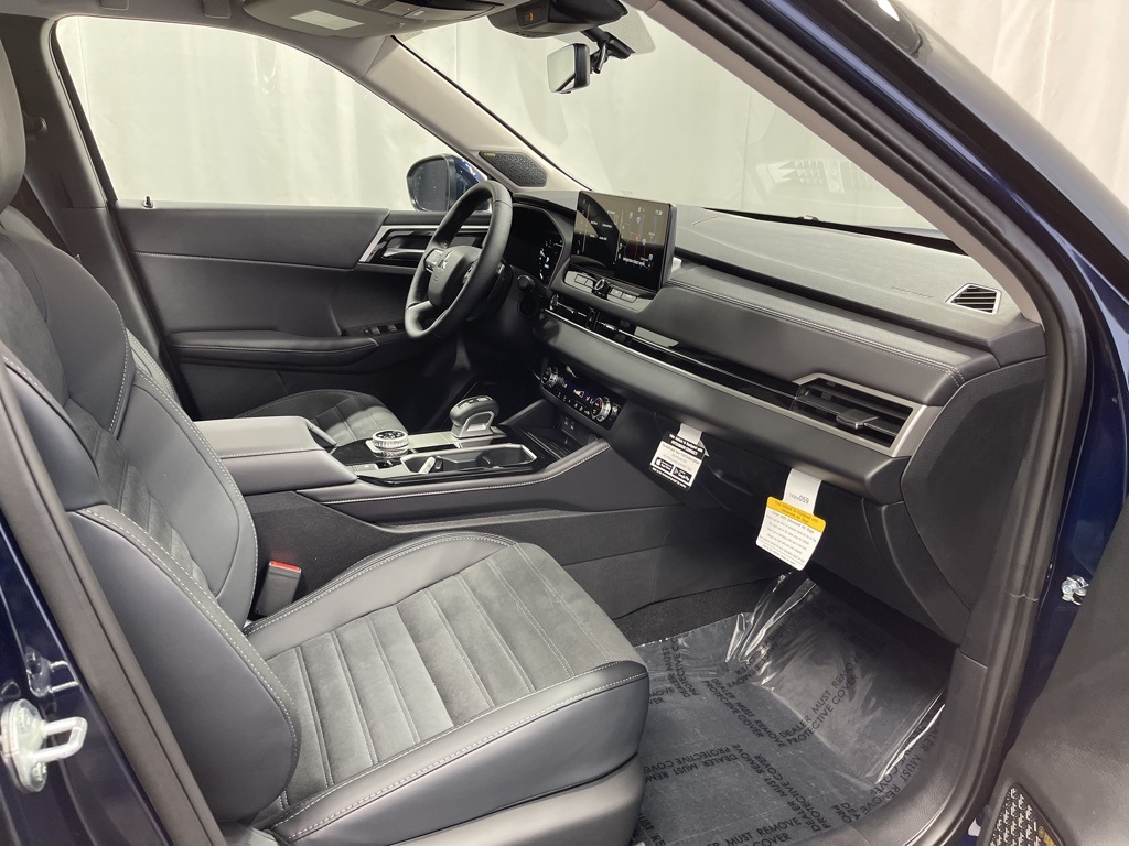 2025 Mitsubishi Outlander SE photo 27