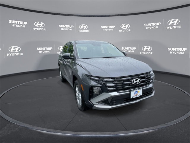 2025 Hyundai Tucson SE photo 3