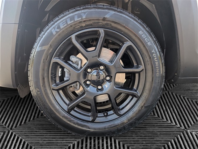 2020 Jeep Renegade Altitude photo 4