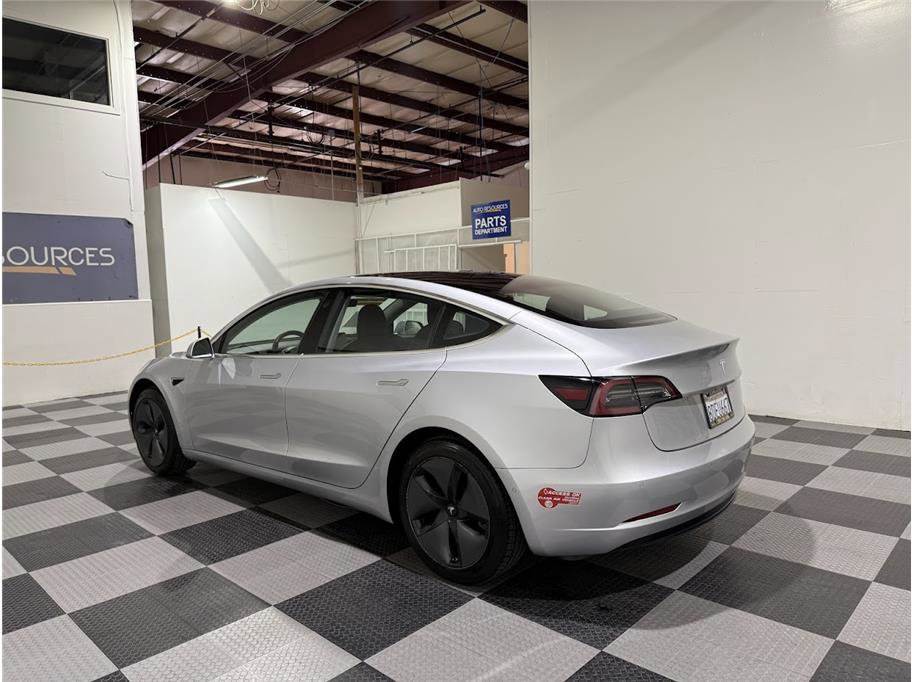 2018 Tesla Model 3 Long Range photo 7