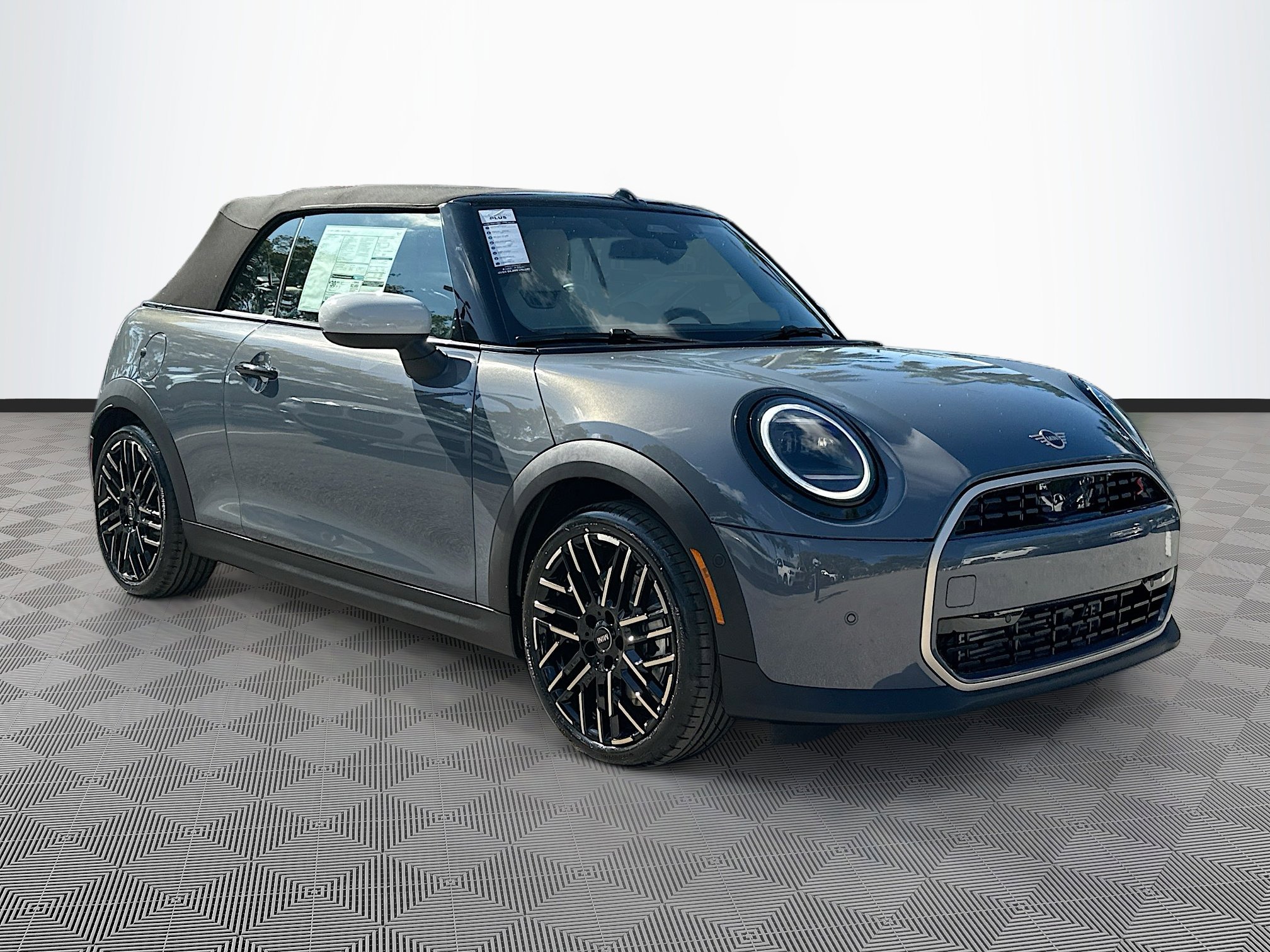 2026 MINI Convertible S's photo