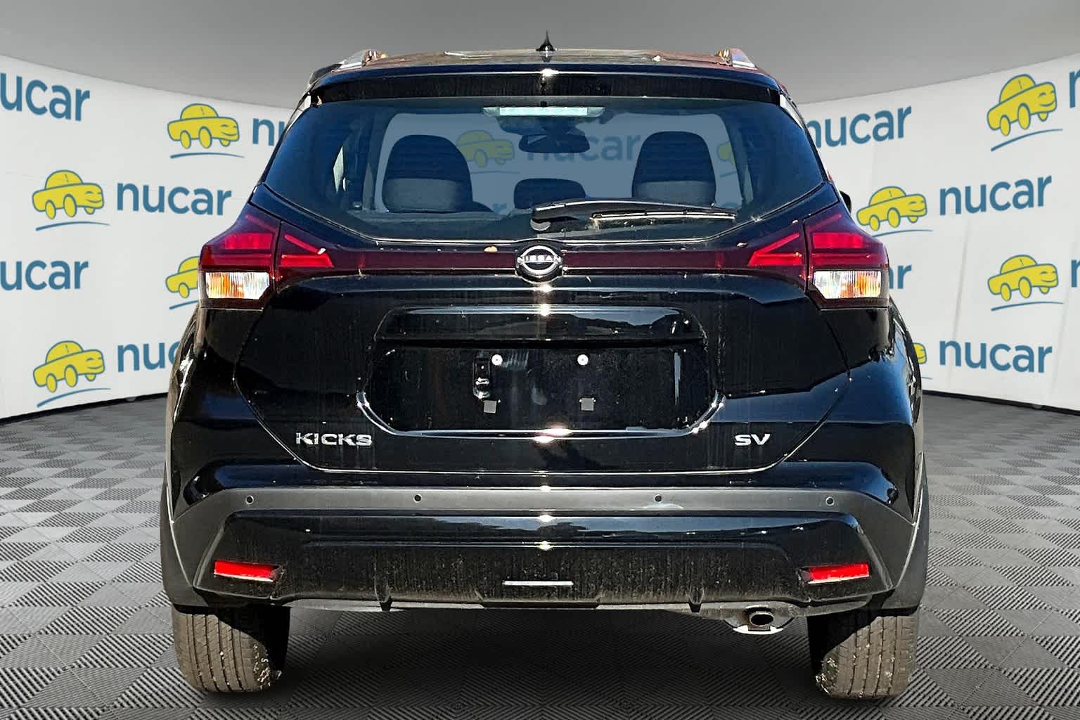 2024 Nissan Kicks SV photo 5