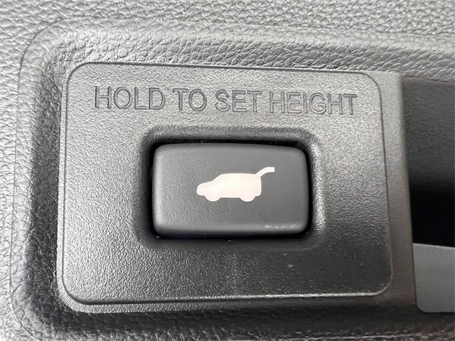 2025 Acura RDX Base photo 34