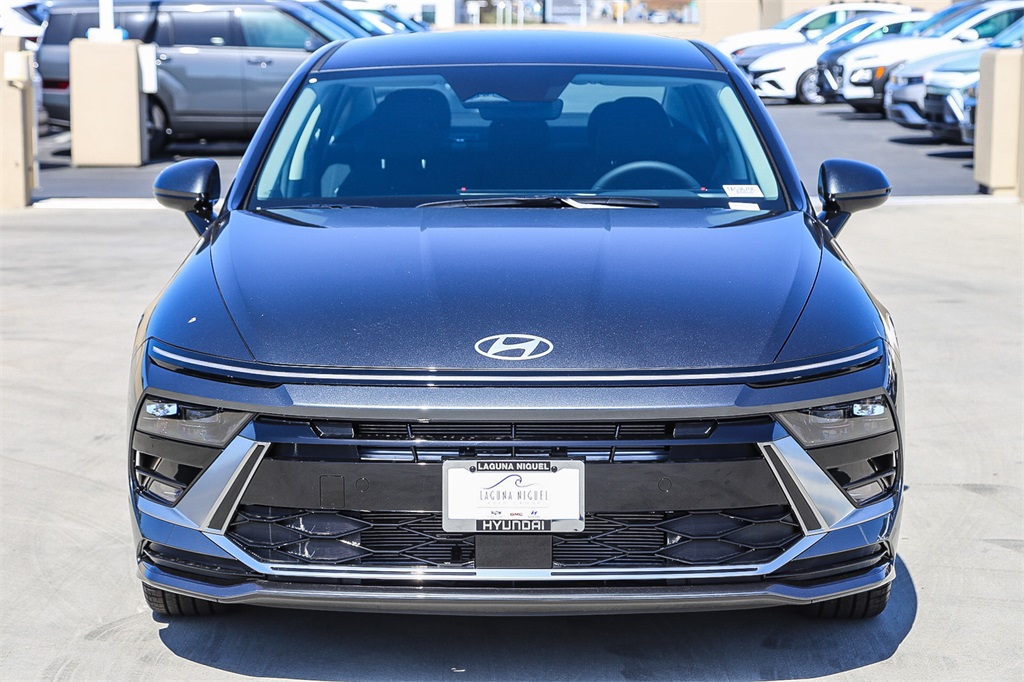 2026 Hyundai Sonata SEL Sport photo 2