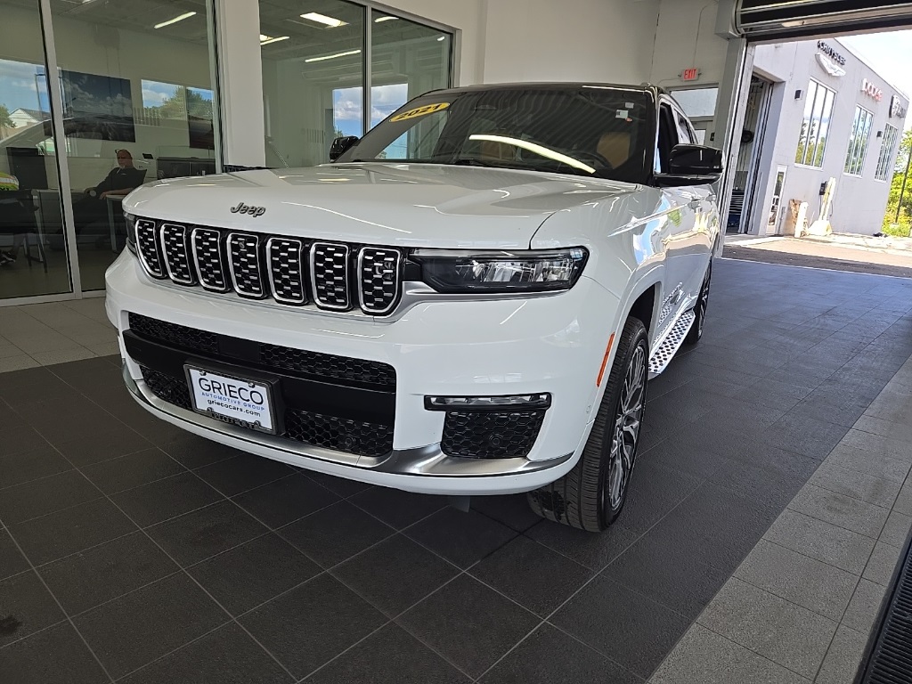2021 Jeep Grand Cherokee L Summit photo 3