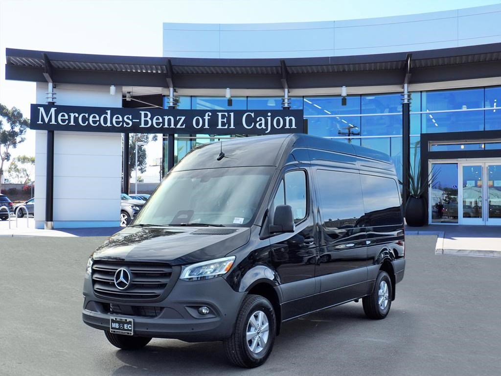 2025 Mercedes-Benz Sprinter Cargo Van Base's photo