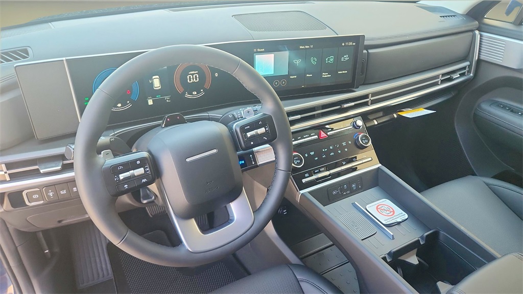 2025 Hyundai Santa Fe SEL photo 9