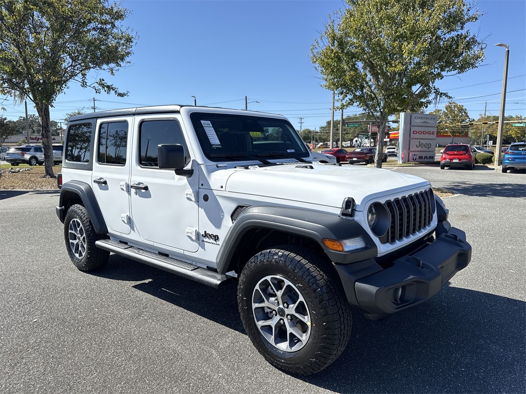 2026 Jeep Wrangler 4-Door Sport S's photo