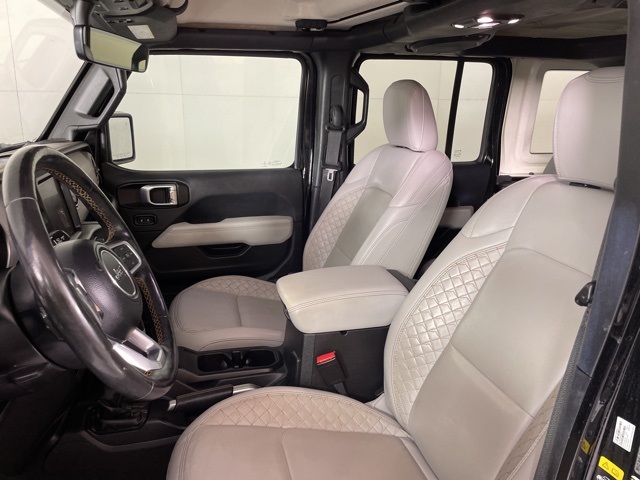 2022 Jeep Wrangler Unlimited Sahara High Altitude photo 16
