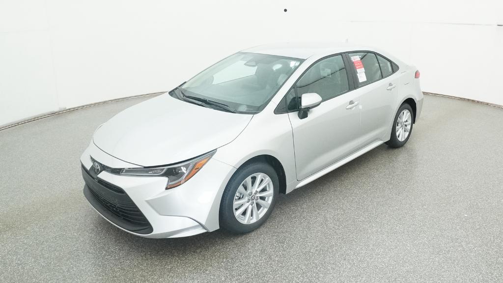 2026 Toyota Corolla LE's photo