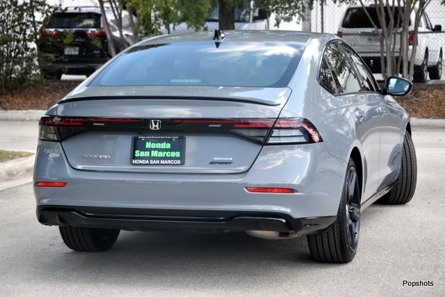 2025 Honda Accord Hybrid Sport-L photo 3