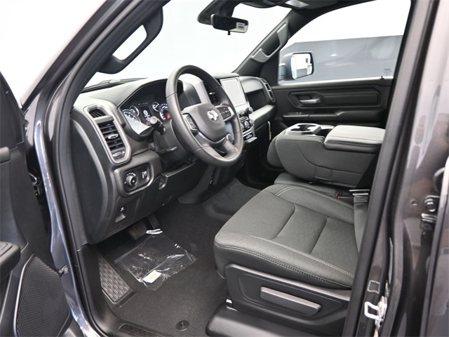 2025 Ram 1500 Tradesman photo 12