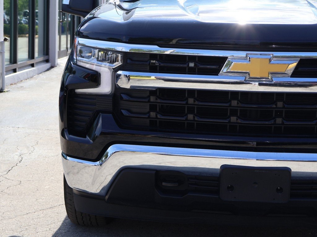2023 Chevrolet Silverado 1500 LT photo 5
