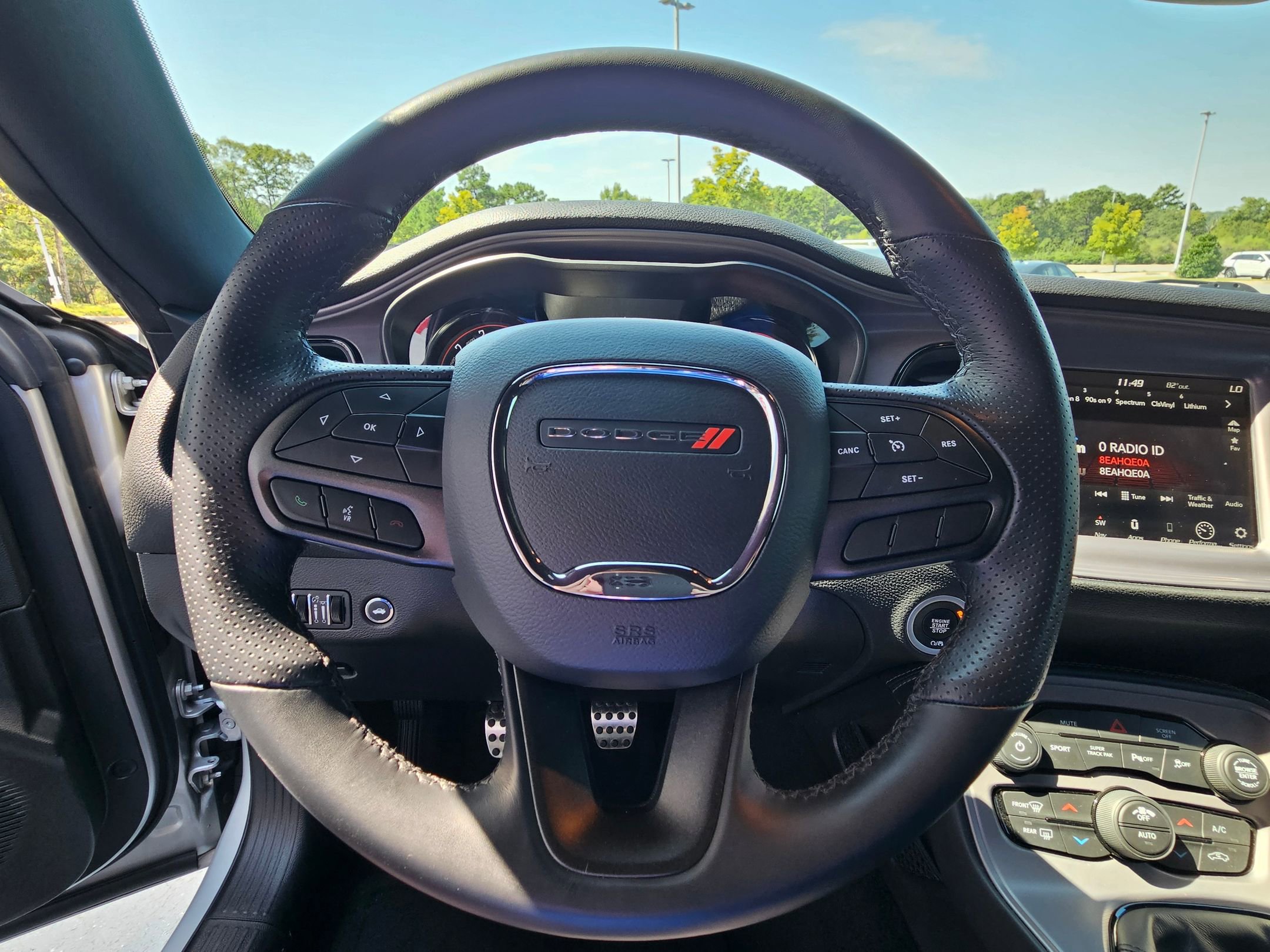 2023 Dodge Challenger R/T photo 16
