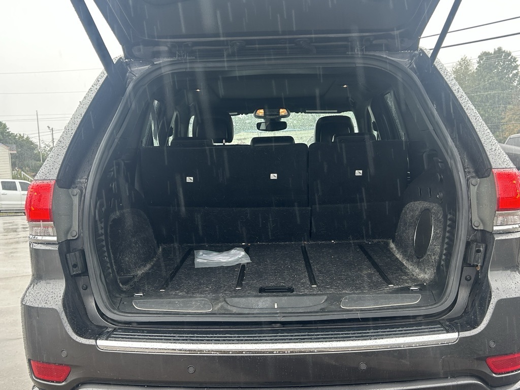 2017 Jeep Grand Cherokee Overland photo 6